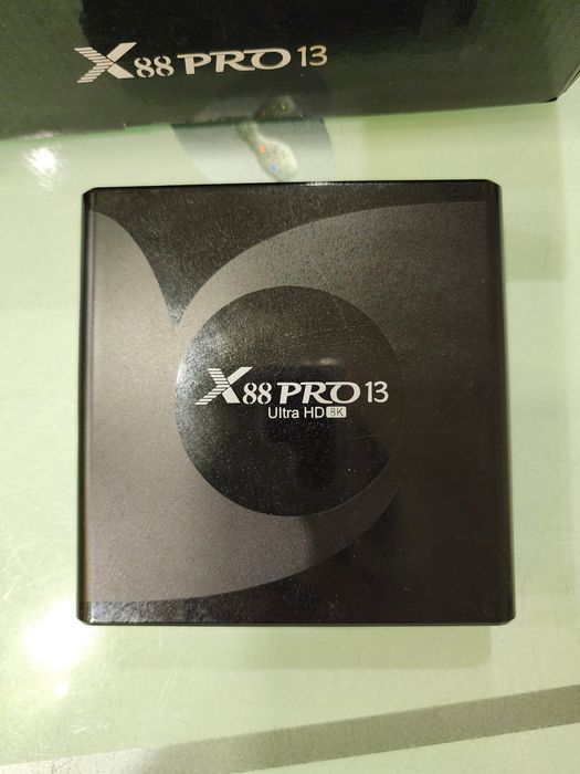 Смарт ТВ приставка X88 Pro 13 4/64