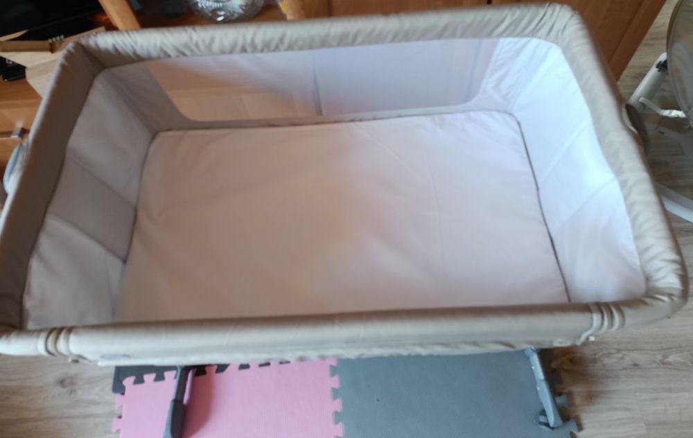 Łóżeczko dostawne Chicco Next2me Essential