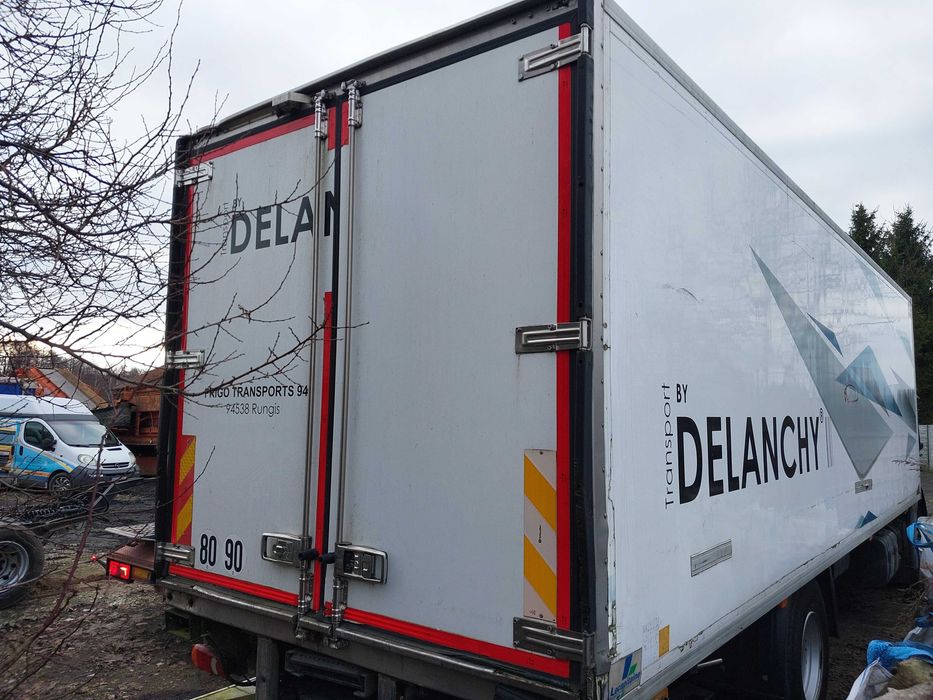 Kontener chłodnia magazyn dł 8,5m wys 2,3m rama 88cm