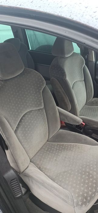 Разборка, шрот Пежо, Peugeot 807 двигатель 2.2 HDi