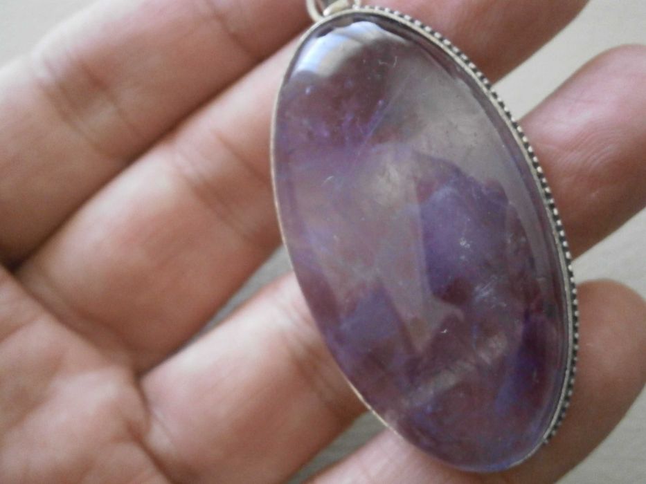 Pendente Prata e Pedra Semipreciosa Ametista !