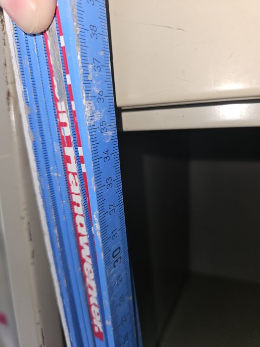 Szafka metalowa używana