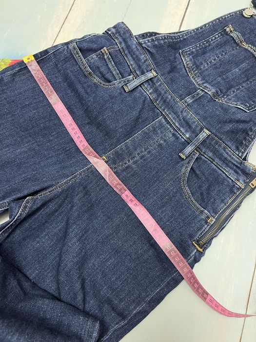 Джинсовый комбинезон Levis