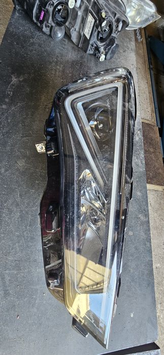 Farol para seat CUPRA FORMENTOR 2.0 TSI