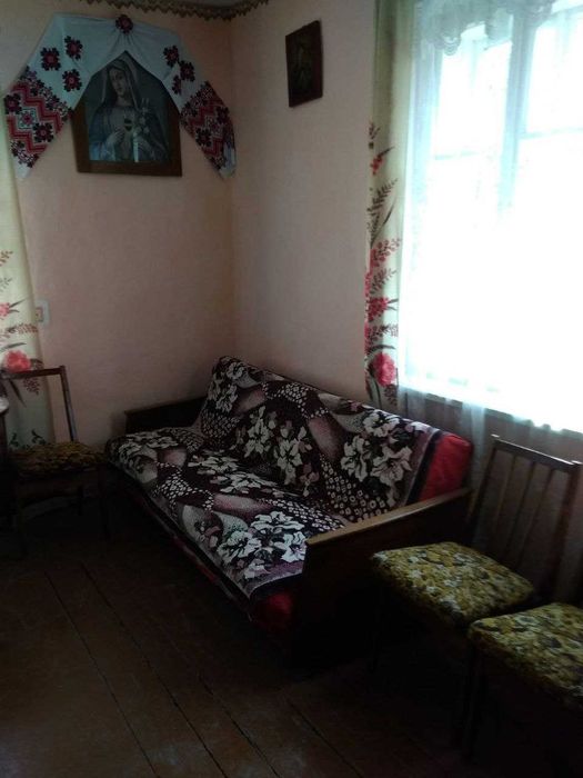 Продаж будинку з ВЕЛИКОЮ ділянкою за доступною ціною