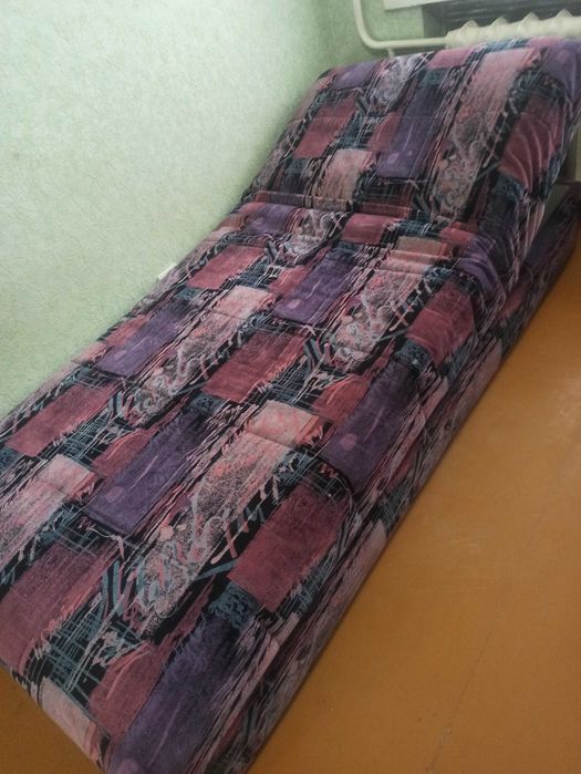 Продам ліжко гарний стан