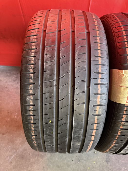 Pneus 255/40/19 Barum Impecaveis