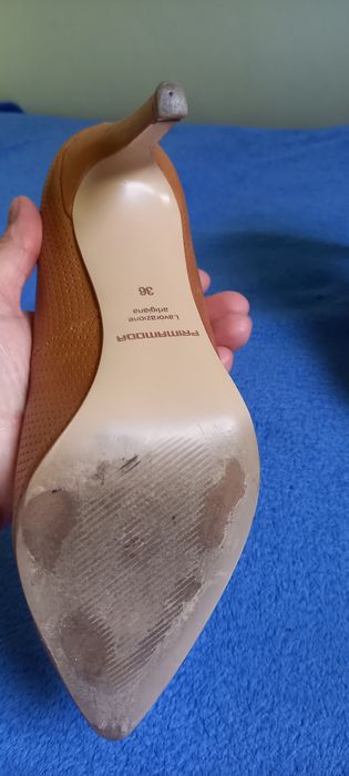 Szpilki Prima Moda 36 karmel