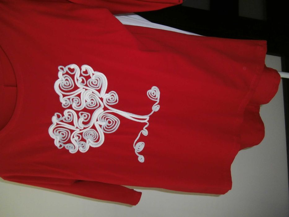 Bluzka z naszytym motywem , 3/4 rękaw nietoperz