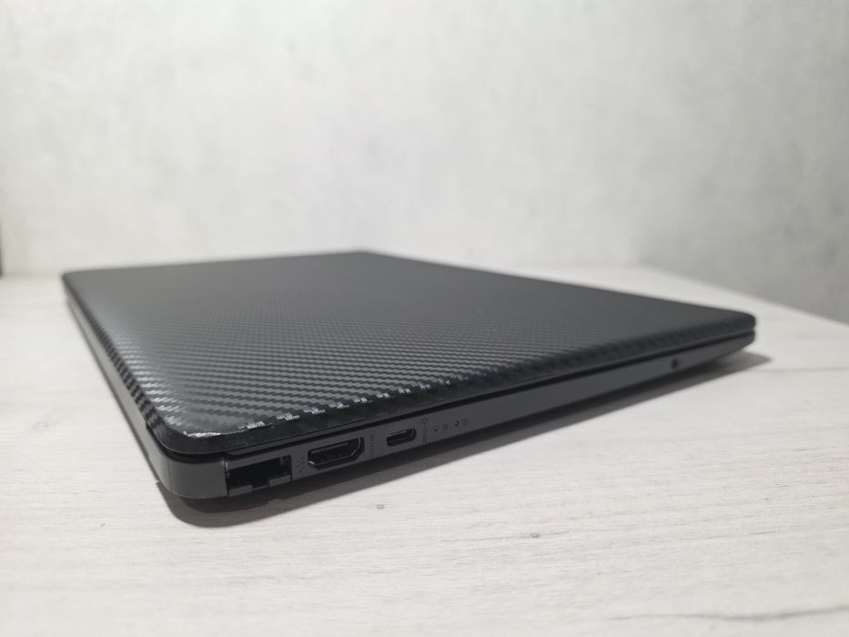 Потужний HP 250 G8 15.6 i5-1135G7 16GB/256GB FullHD IPS