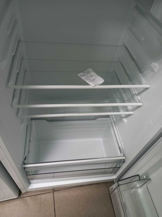 Продам холодильники