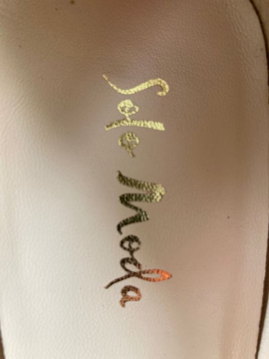 Buty na obcasie granatowe