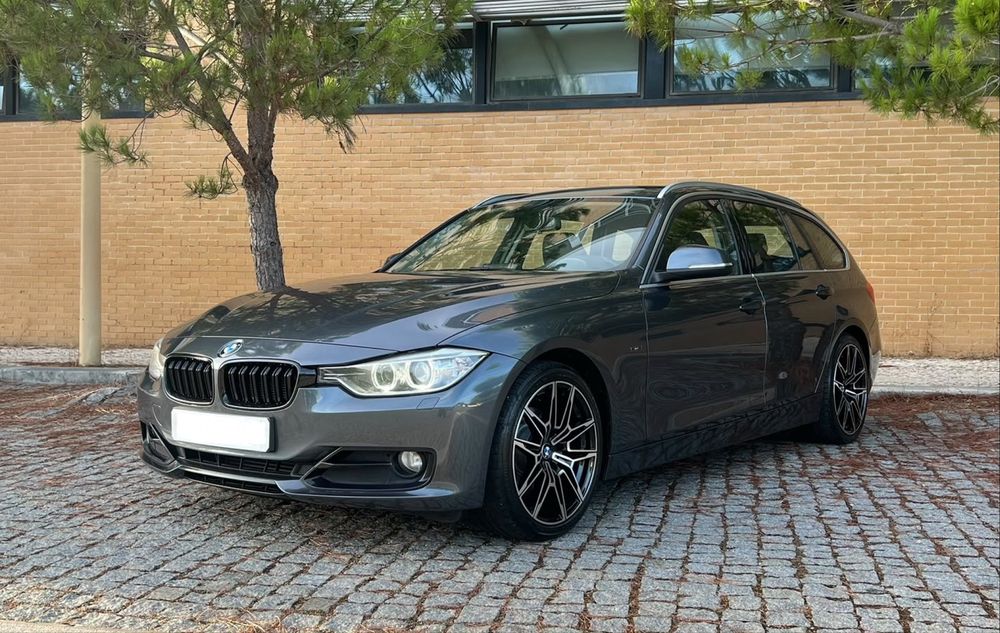Bmw 320 D Sport caixa automatica 8v 2014
