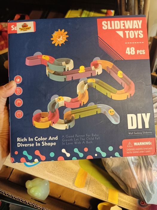 Zjeżdżalnia zabawka do wanny pod prysznic tor kuleczkowy