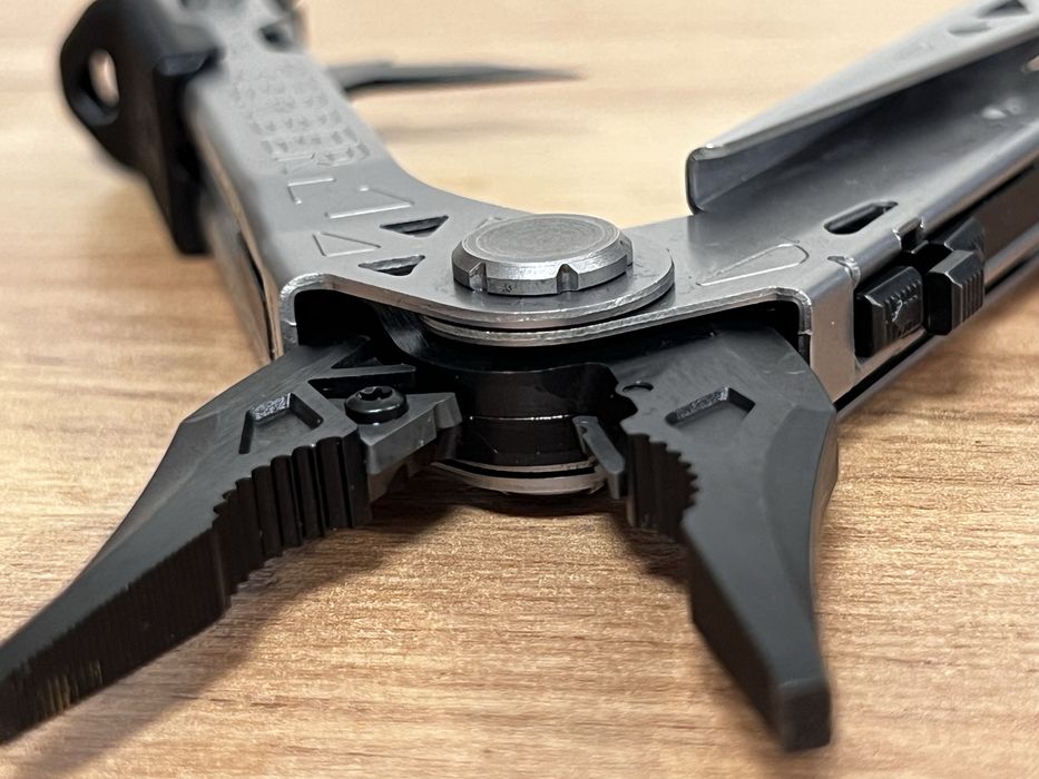 Multitool Gerber Center-Drive