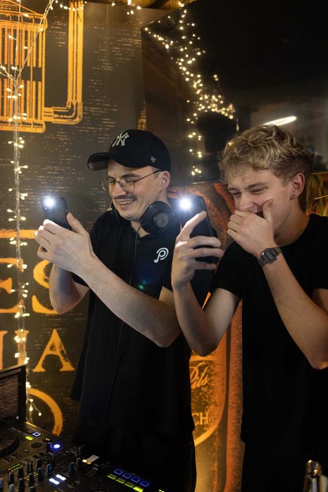 Dj na 18 urodziny, wesele, imprezy firmowe, oraz okolicznościowe