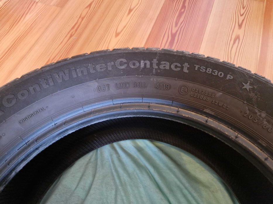 Pneus Continental 205/60 R16 Inverno DOT 41/19 usado