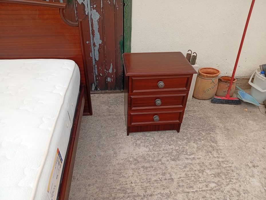 Quarto completo com colchão Molaflex