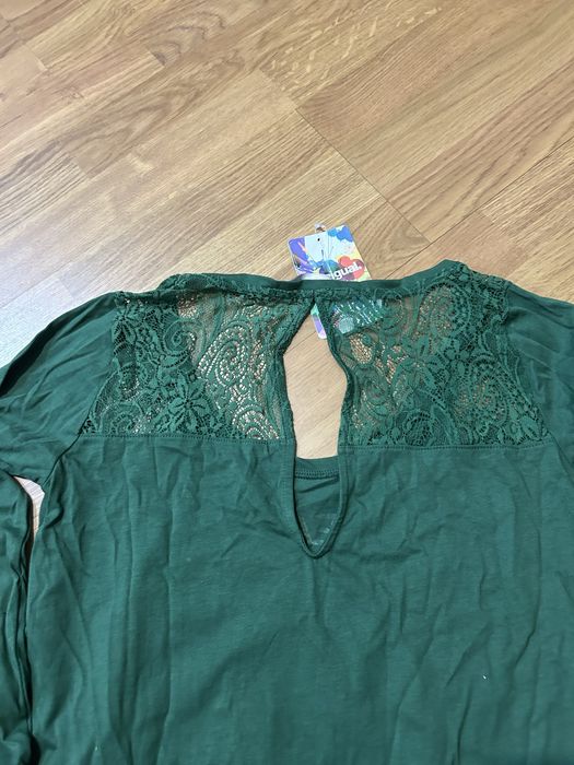 Camisola desigual com renda NOVA64729526406275122