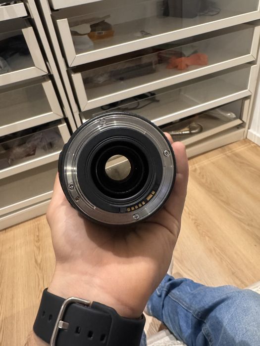 Canon EF 70–300mm f/4–5.6 IS USM