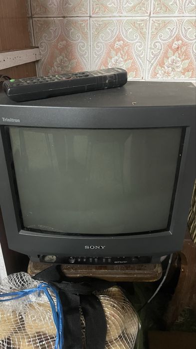 Televiao antiga SONY