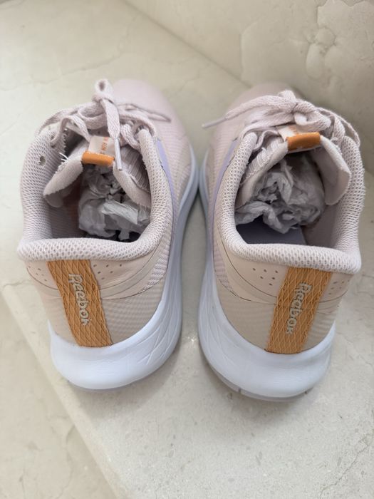 Продам кросівки Reebok
