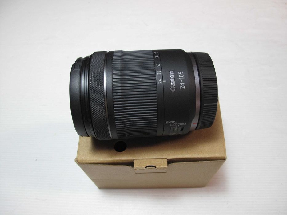 Canon RF 24-105 IS STM igual a nova com fatura e cerca de 3 anos de Garantia