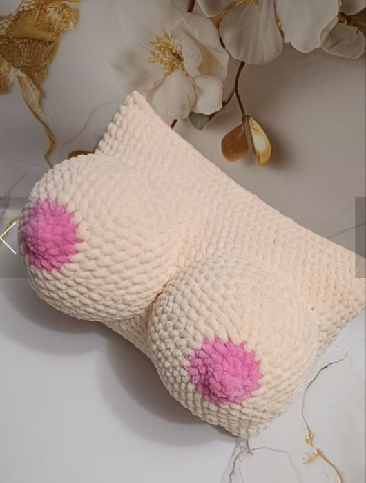 Іграшка,амігурумі,хендмейд,ручна робота, полушка груди,сюрприз