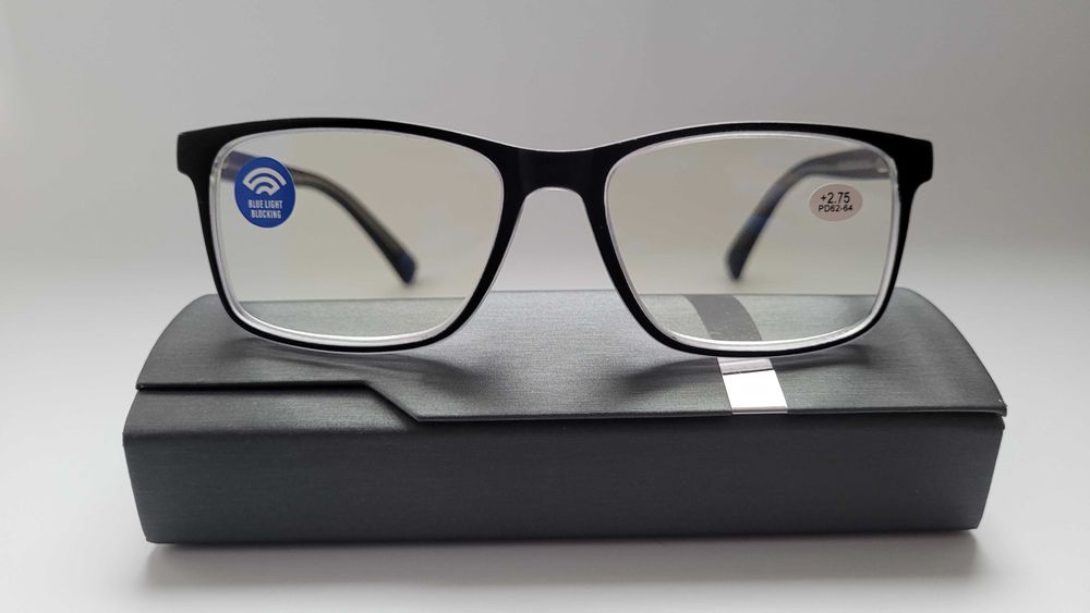 Очки для зрения  плюс минус  blueblocker в пластиковой оправе