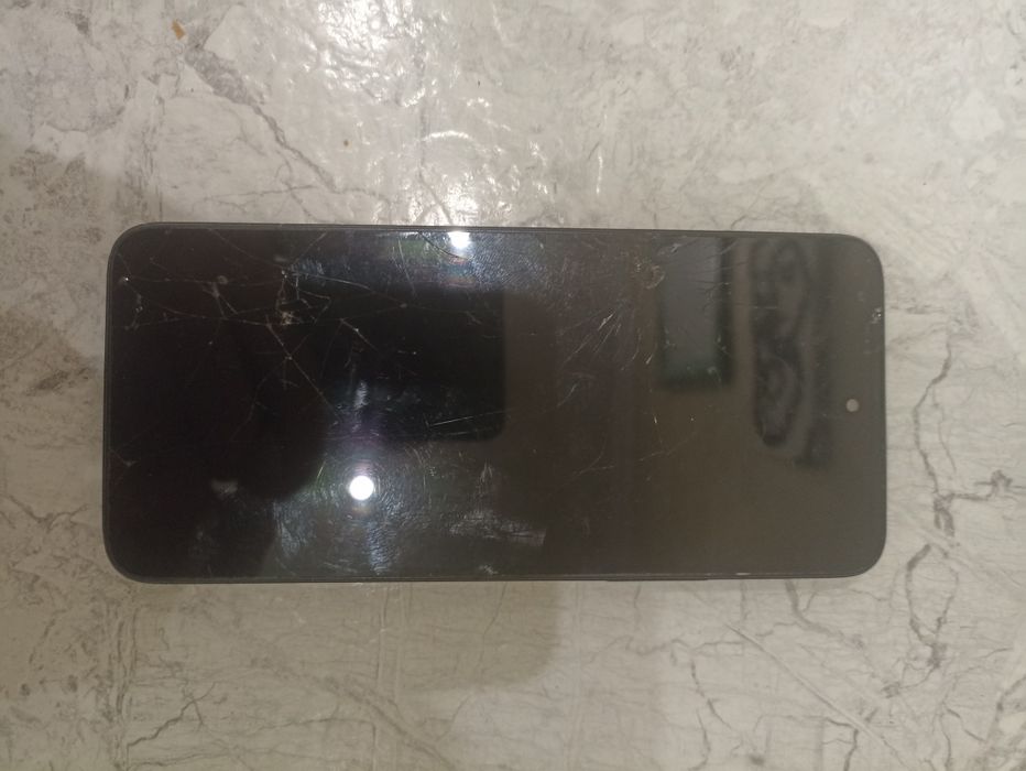 Xiaomi redmi 12,    8/256
