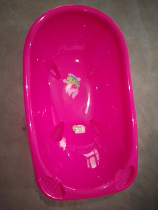 Дитяча ванночка,