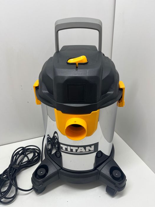 Odkurzacz przemysłowy Titan TTB775VAC 1400 W 20L gw12m fv23