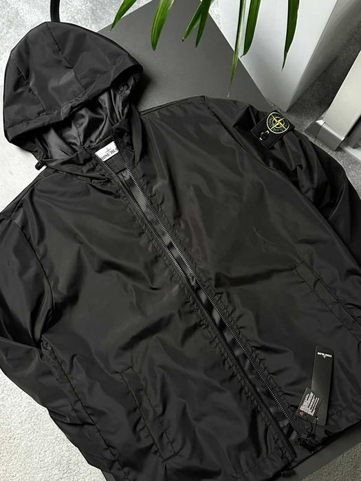 вітровка stone island