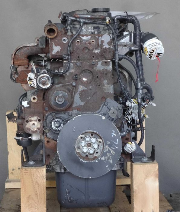 Silnik spalinowy - Cummins ISB5.9