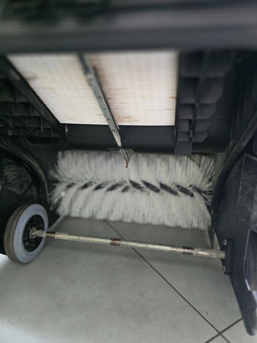 Zamiatarka KARCHER KM 75/40 W Bp Pack 2018 rok GWARANCJA Komplet NOWYCH szczotek
