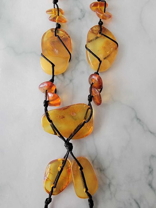 Намисто з  бурштину