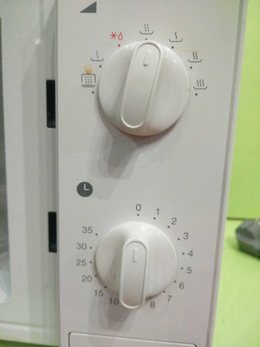 Микроволновая печь Daewoo KOR-6607