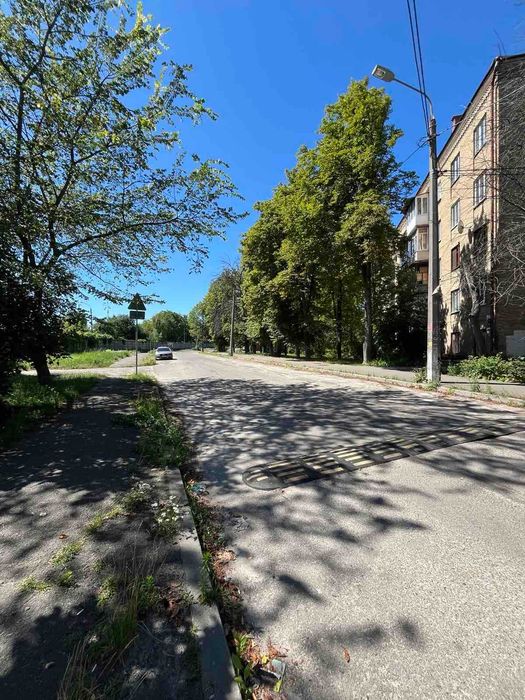 Продаж 2 кімн кв. Сталінка 56 м  Ромоданова (Пугачева )Шевченківський