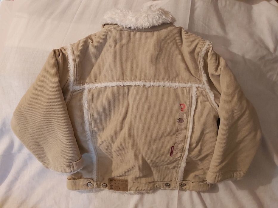 Excelente Blusão bombazine forrado a pêlo com tapa orelhas