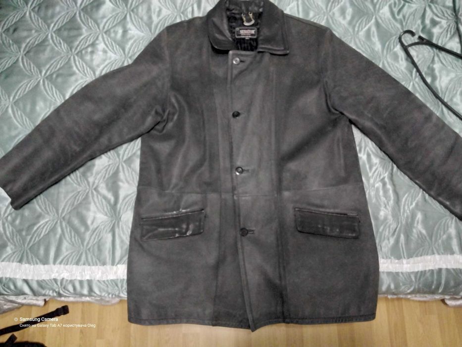 Чоловіче шкіряне пальто великого розміру