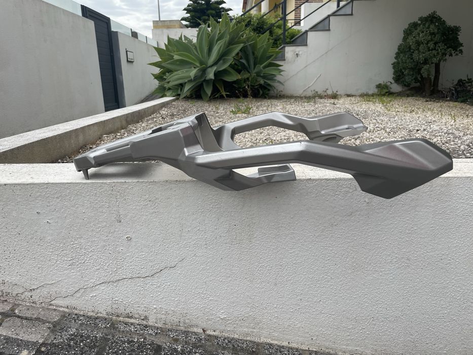 Suporte para topcase Honda xadv ( original)