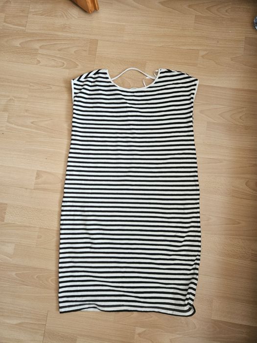 Sukienka Reserved xs