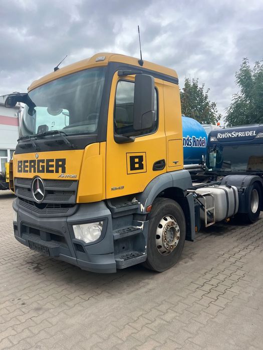 Mercedes-Benz