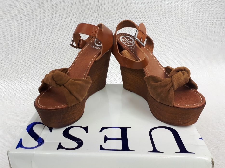 Nowe sandały GUESS zamszowe koturn platforma 38 oryginał