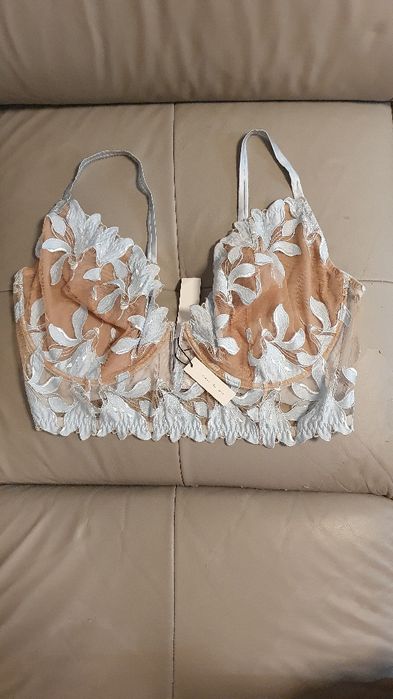 Stanik biustonosz Fleur Du Mal nowy 42 D