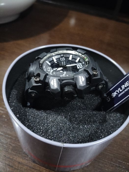 Relógio  SKyLINe tipo g-shock novo