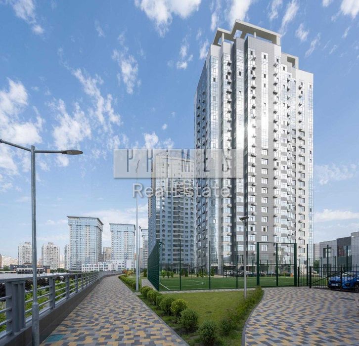 Продажа 3к квартиры 103.5м2, ЖК RiverStone, ул. Трускавецкая, 2а