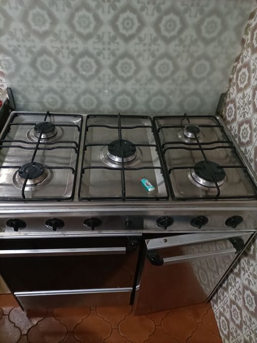Fogão com forno a gás