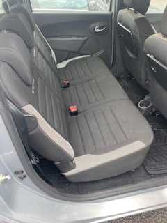 dacia Lodgy Stepway DCI 115- 7 lugares (Janeiro 2022)