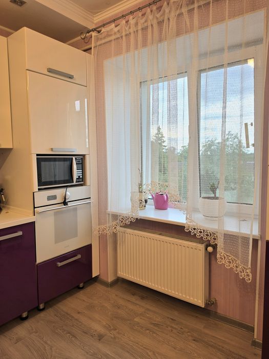 Продаж 3-кімнатної квартири з АО та ремонтом. Фурси (5 км від Білої Церкви)